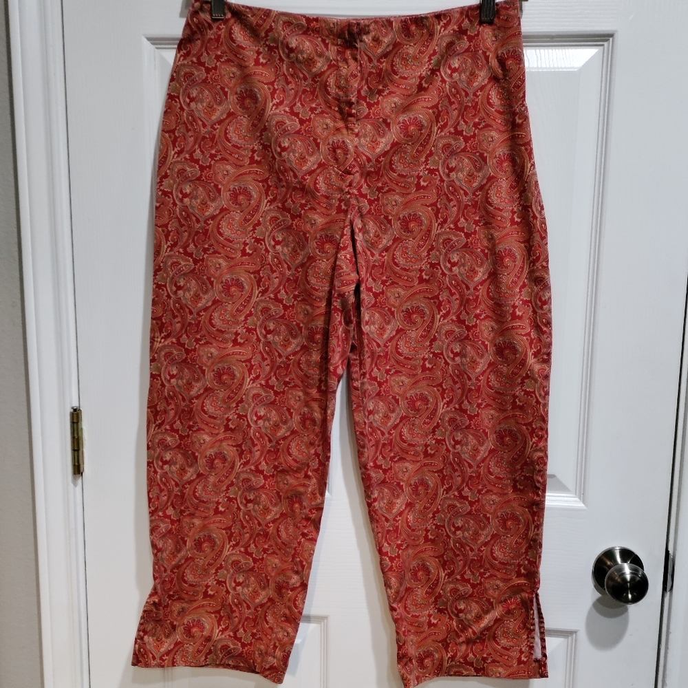 Carolina Blues red Paisley crop pants women's size 14
